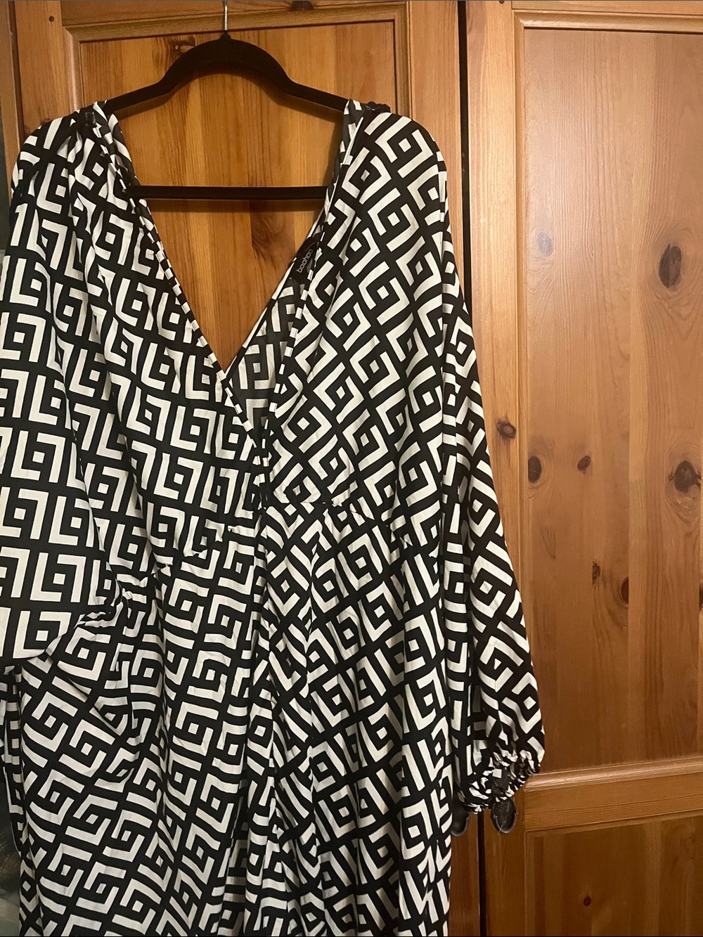 Boohoo Black & White Geometric Maxi Dress